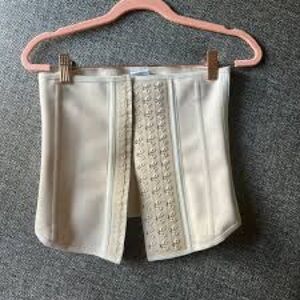 Belly Bandit Cream Women's Shorts